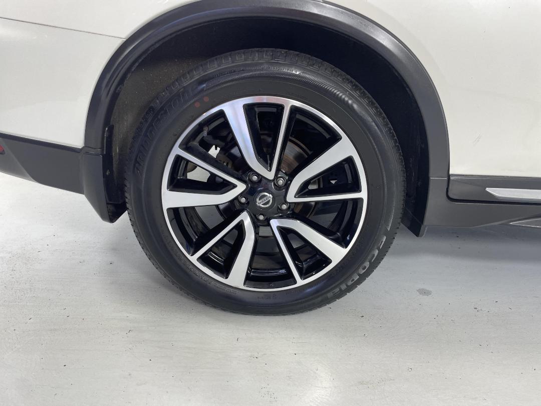 Photo '12' of Nissan X-Trail