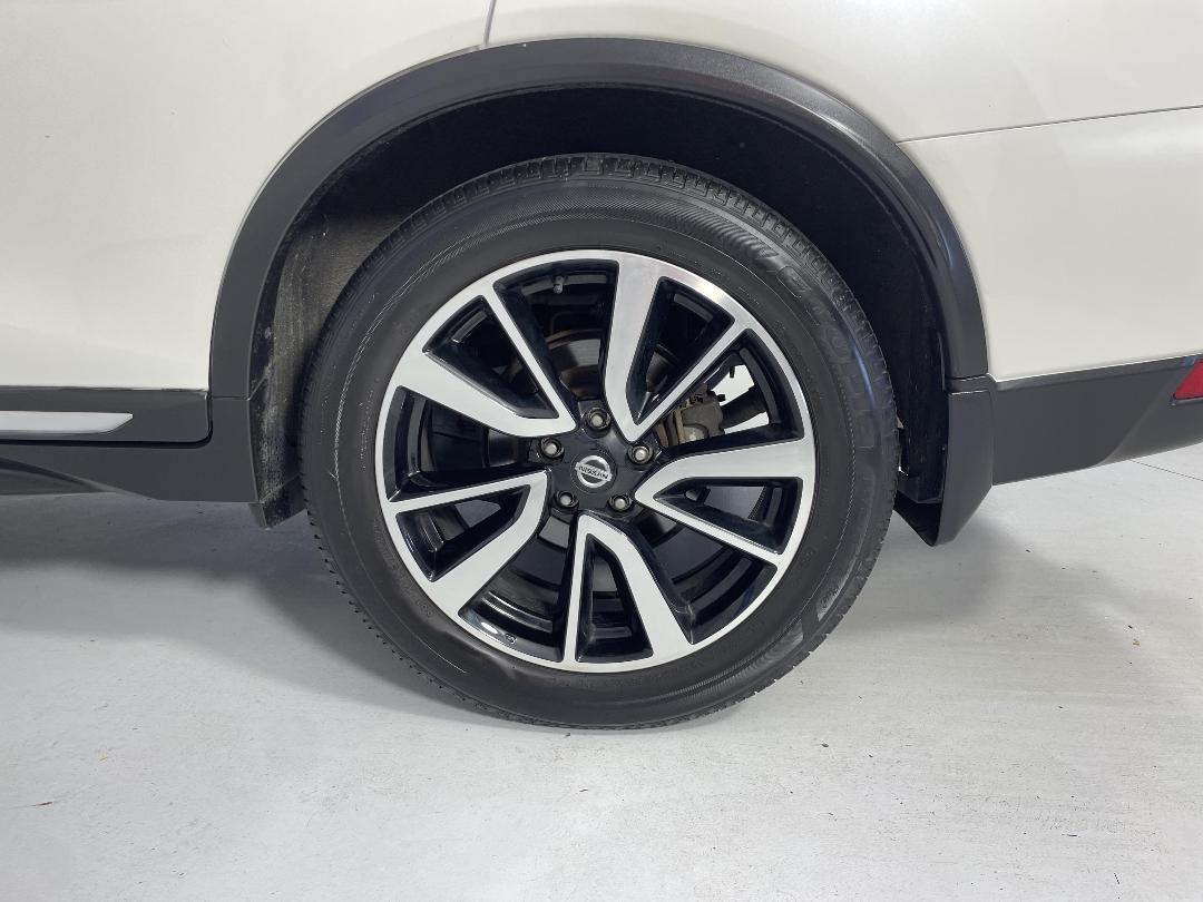 Photo '11' of Nissan X-Trail