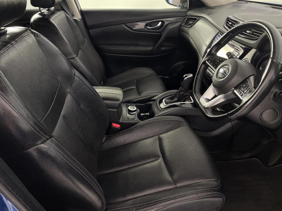 Photo '16' of Nissan X-Trail Photo '16' of Nissan X-Trail