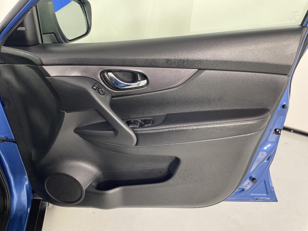 Photo '15' of Nissan X-Trail Photo '15' of Nissan X-Trail