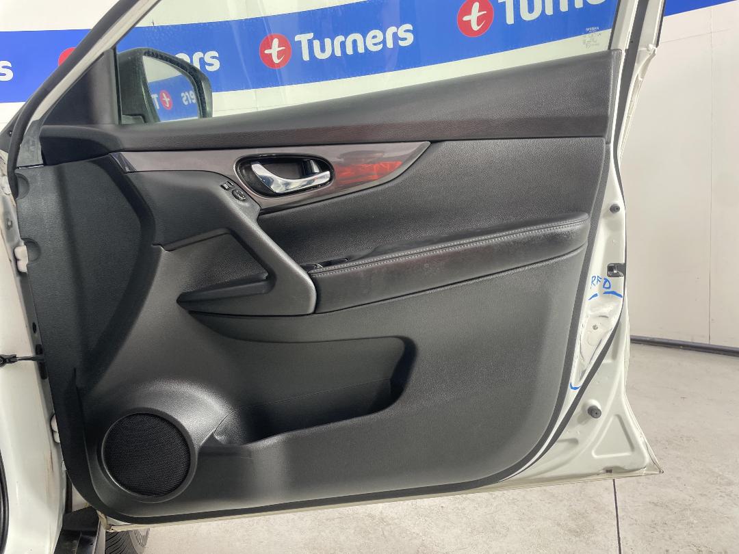 Photo '15' of Nissan X-Trail