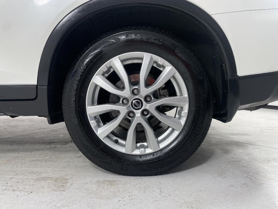 Photo '11' of Nissan X-Trail