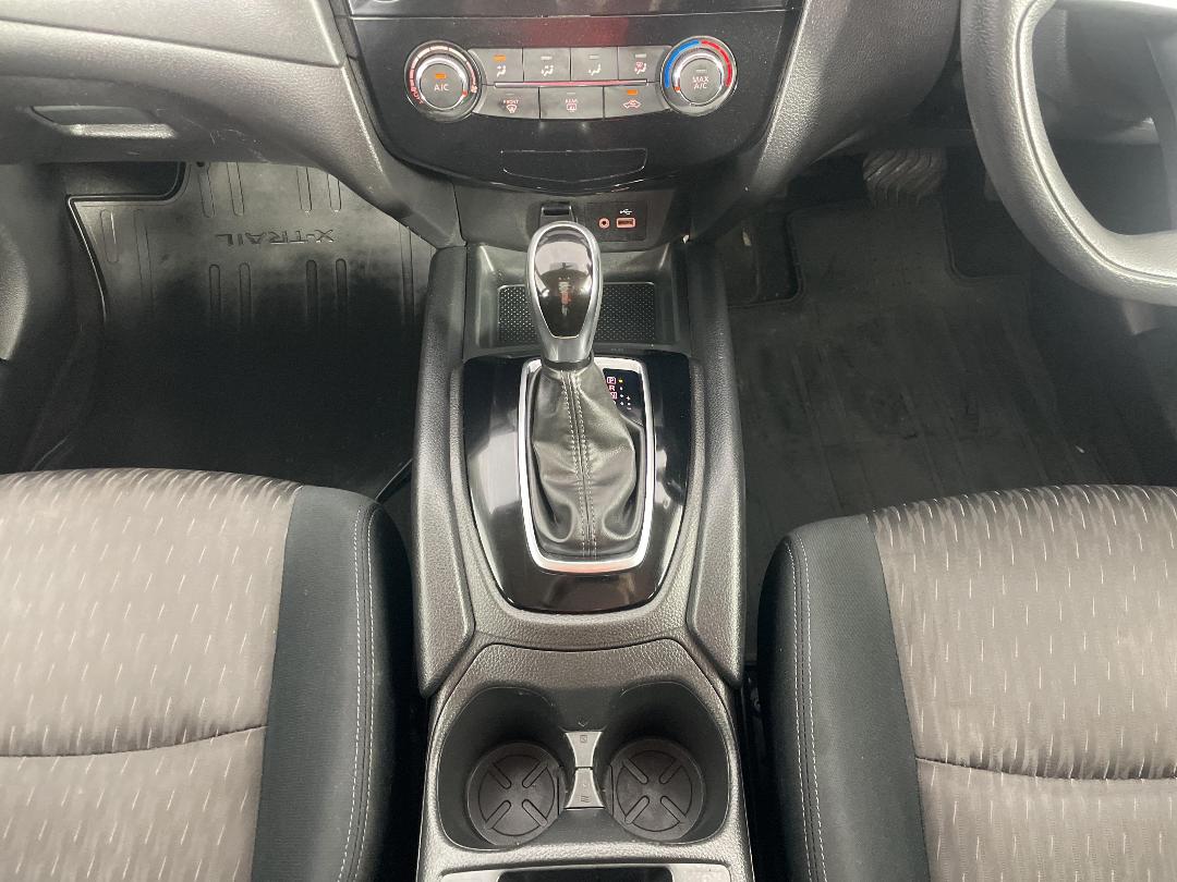 Photo '18' of Nissan X-Trail