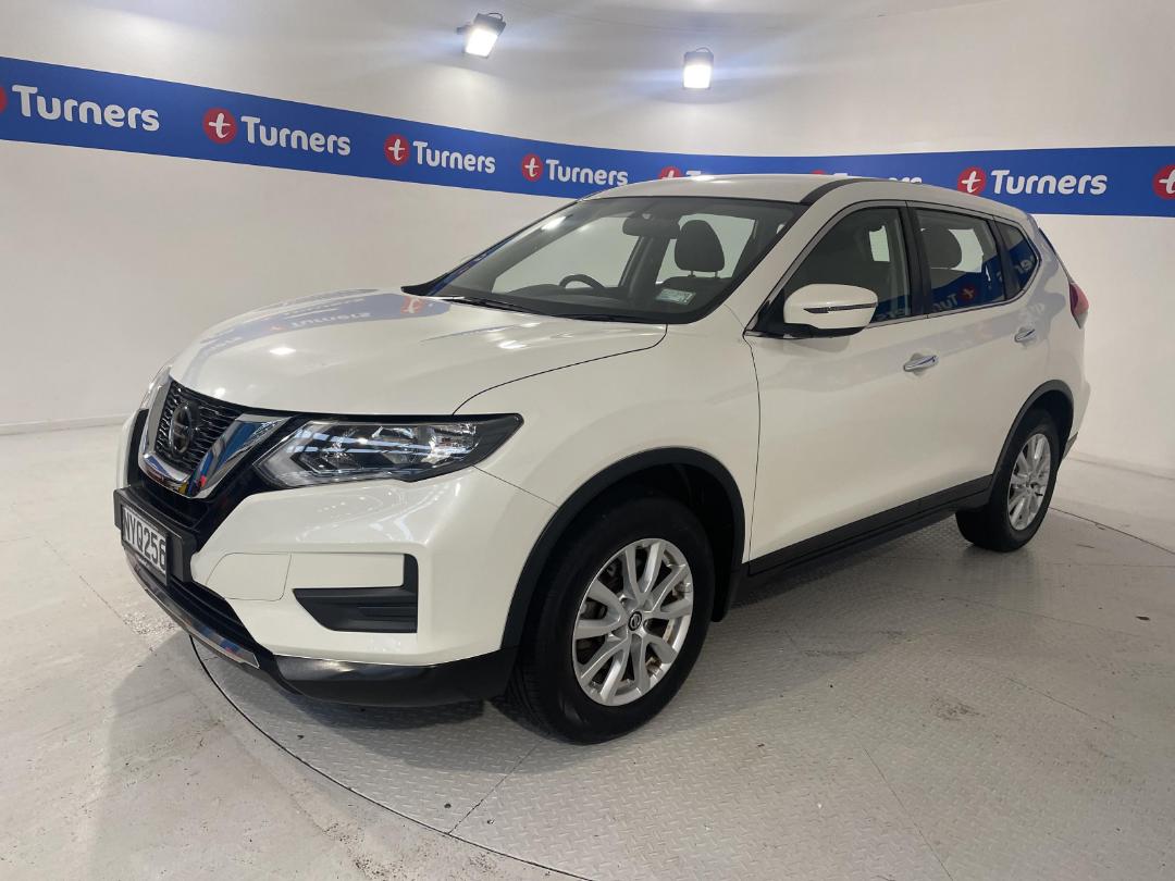 Photo '4' of Nissan X-Trail