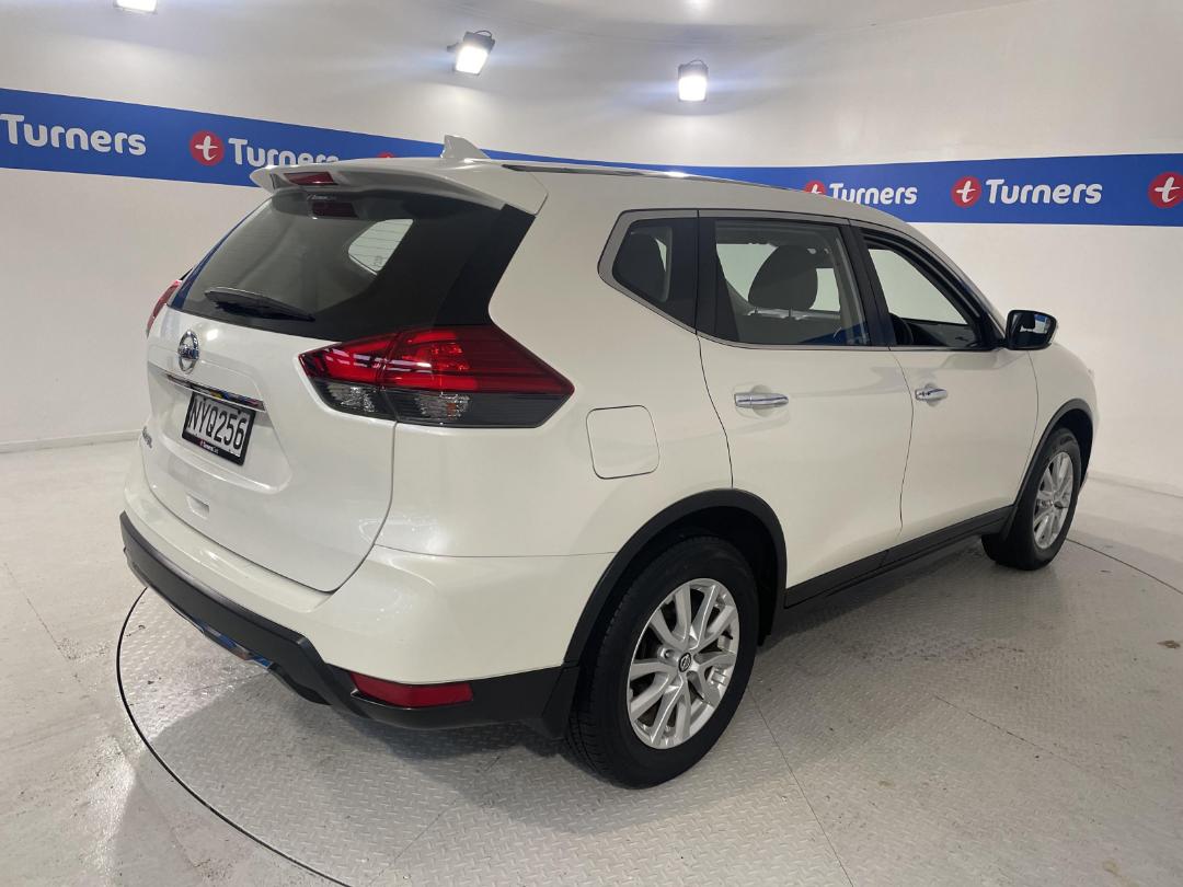 Photo '7' of Nissan X-Trail