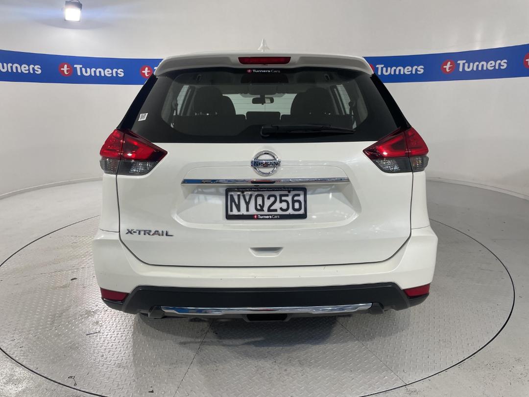 Photo '6' of Nissan X-Trail