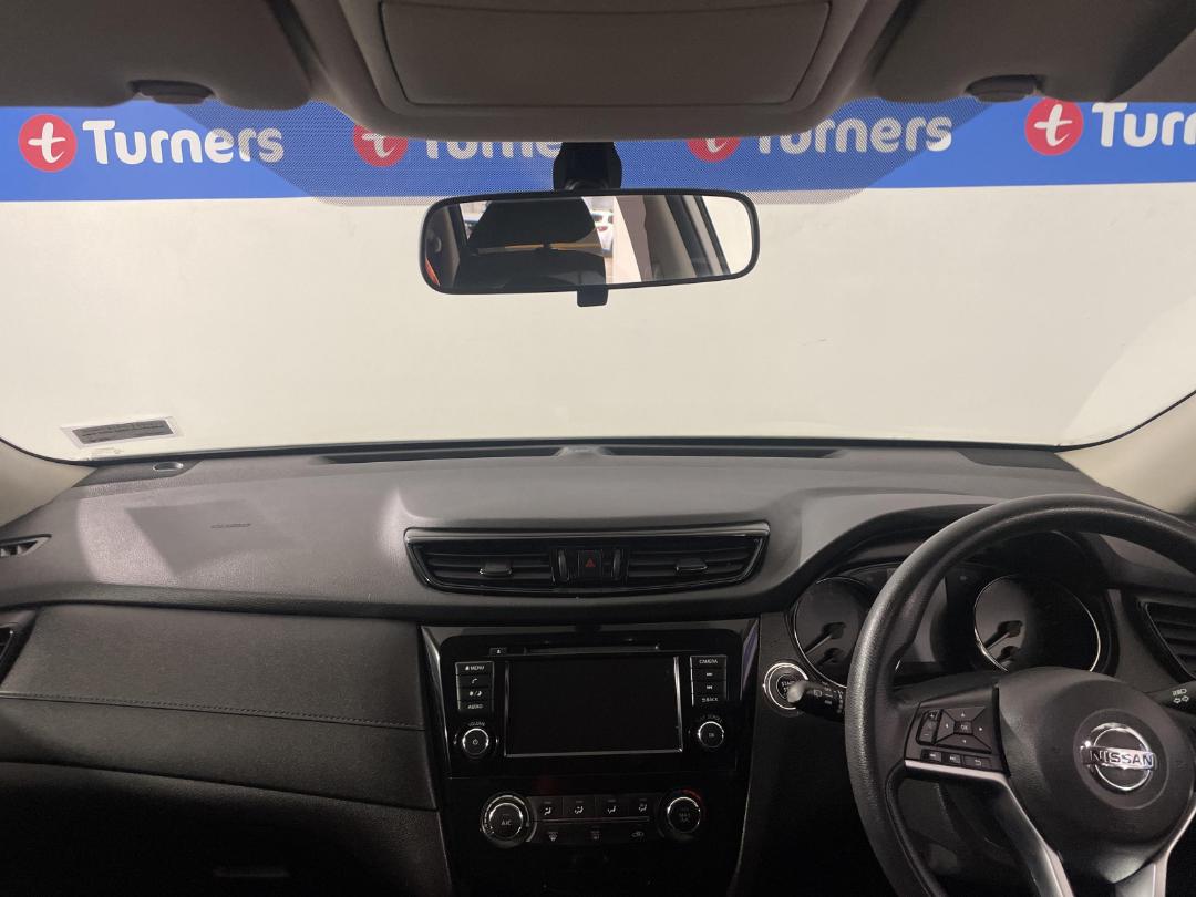 Photo '17' of Nissan X-Trail