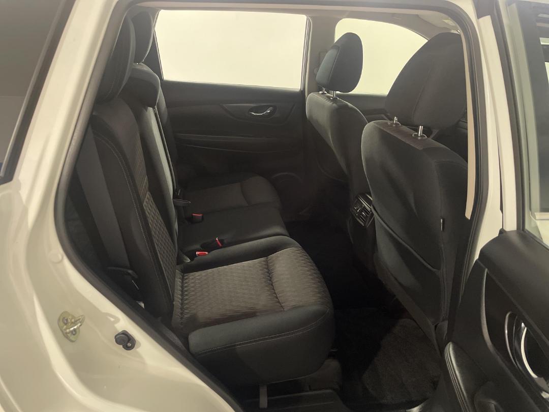 Photo '20' of Nissan X-Trail