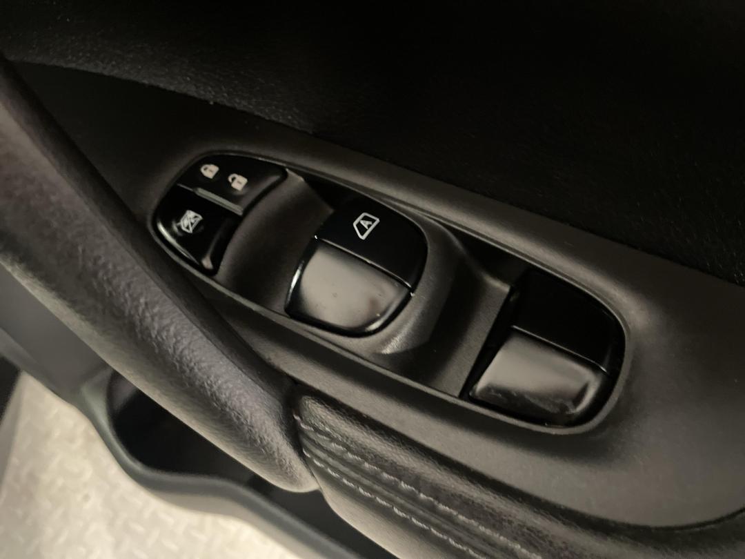 Photo '23' of Nissan X-Trail