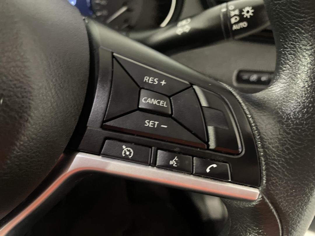 Photo '25' of Nissan X-Trail