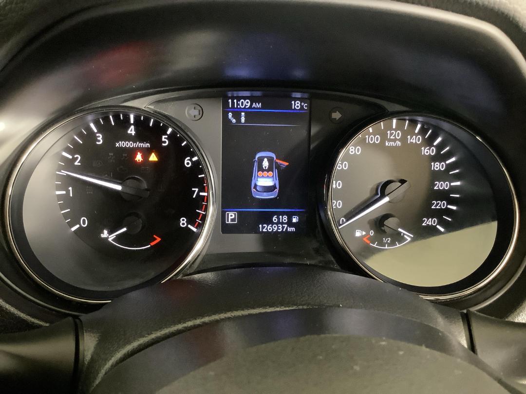 Photo '21' of Nissan X-Trail