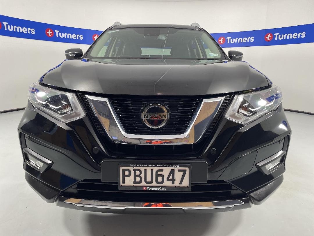 Photo '2' of Nissan X-Trail