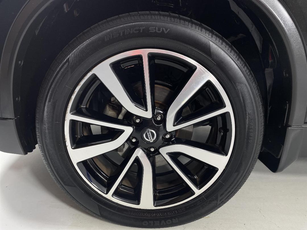 Photo '10' of Nissan X-Trail