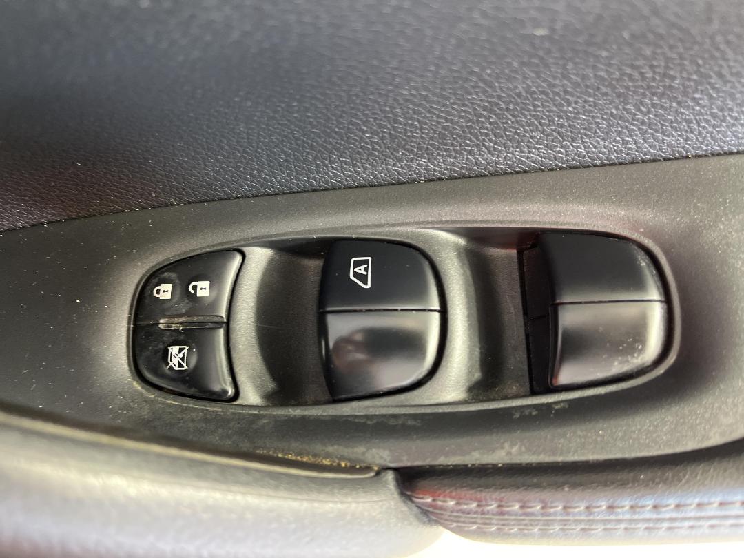 Photo '23' of Nissan X-Trail Photo '23' of Nissan X-Trail