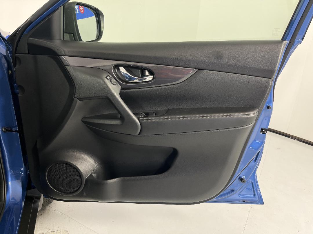 Photo '15' of Nissan X-Trail Photo '15' of Nissan X-Trail