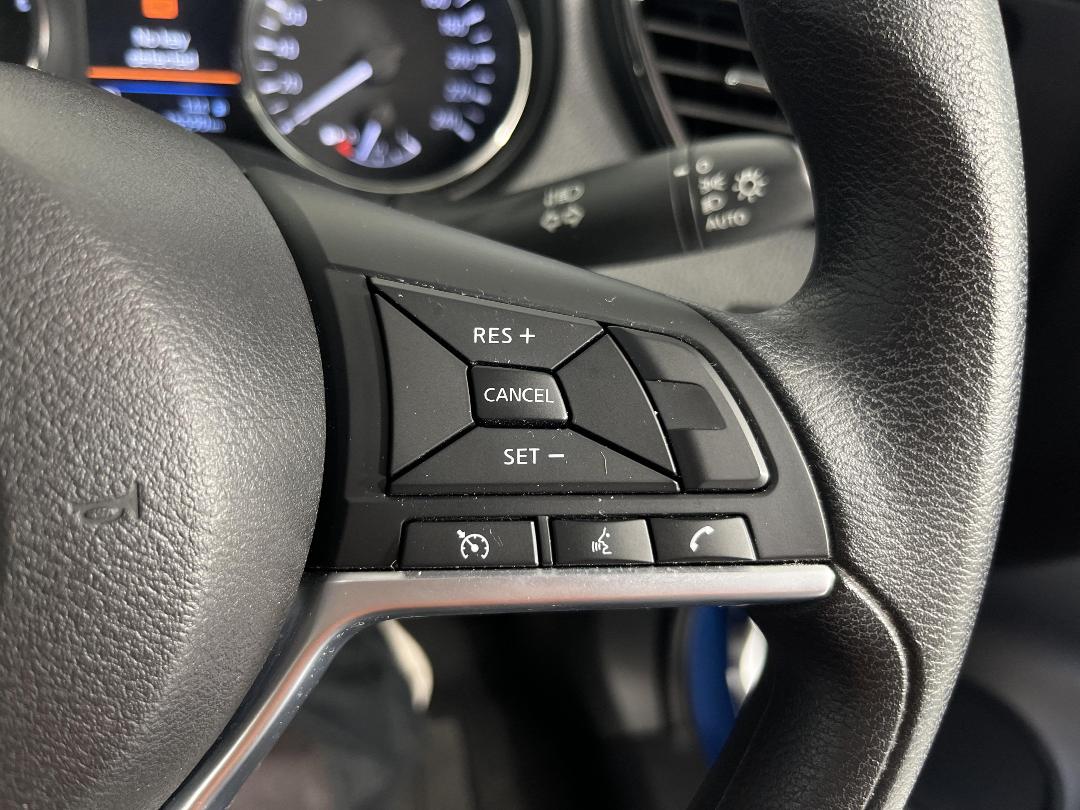 Photo '23' of Nissan X-Trail Photo '23' of Nissan X-Trail