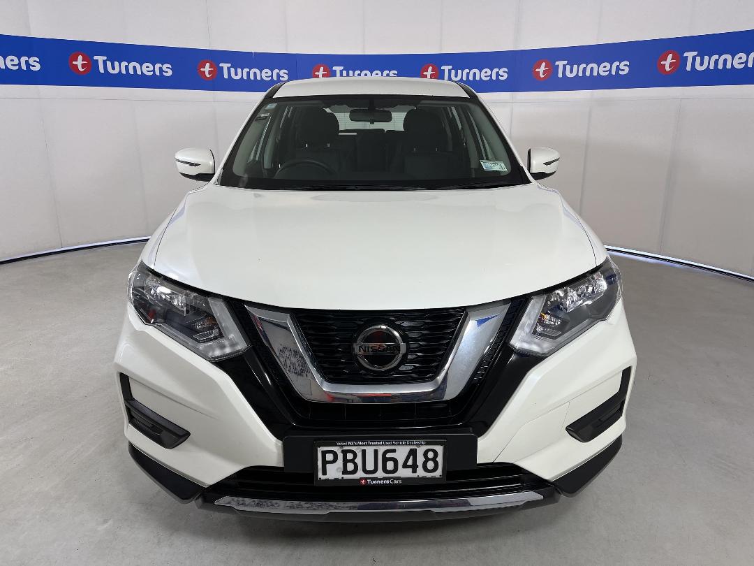 Photo '2' of Nissan X-Trail