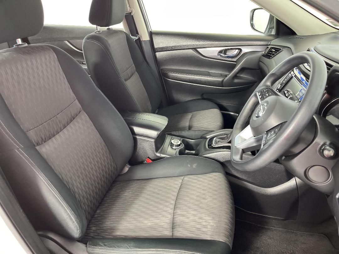 Photo '16' of Nissan X-Trail