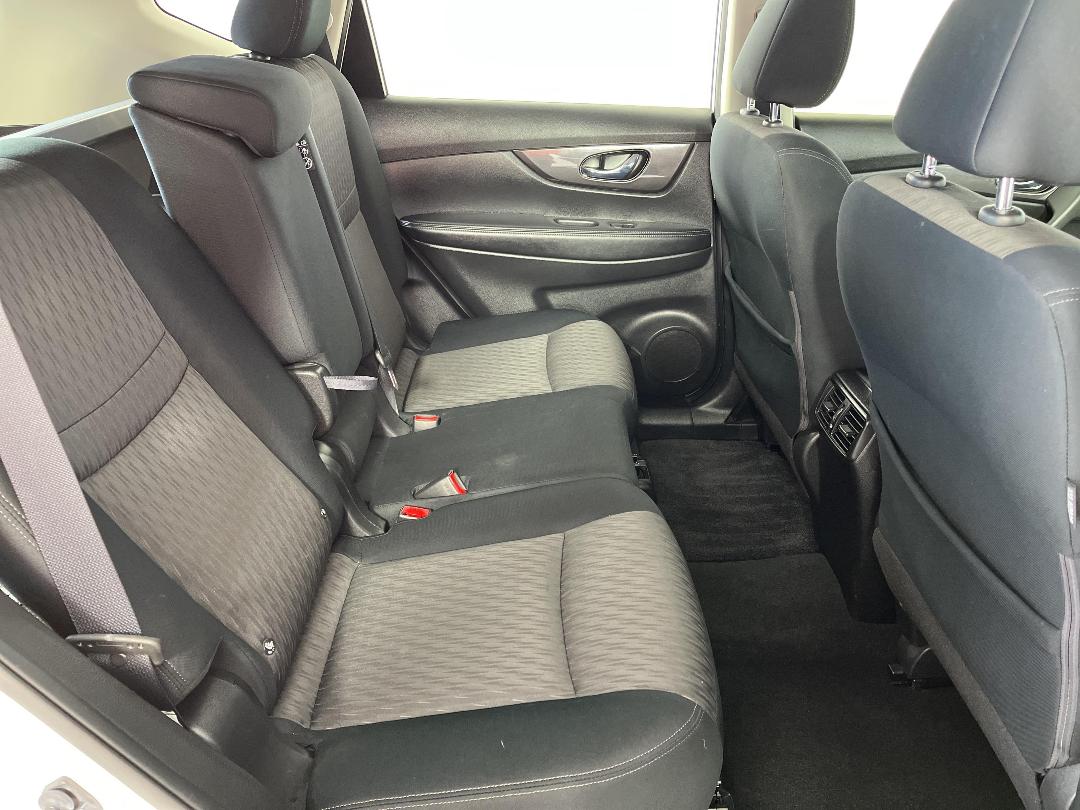 Photo '20' of Nissan X-Trail