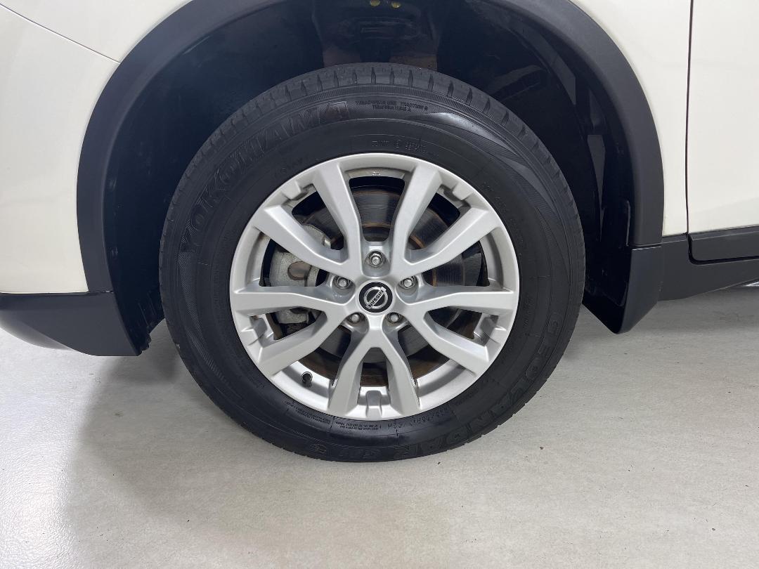 Photo '10' of Nissan X-Trail