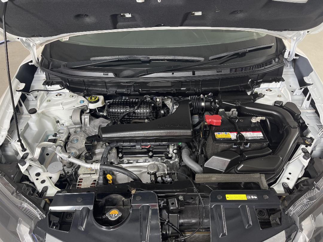 Photo '13' of Nissan X-Trail