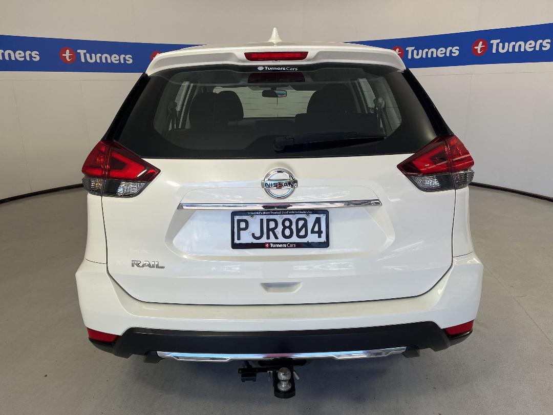 Photo '6' of Nissan X-Trail