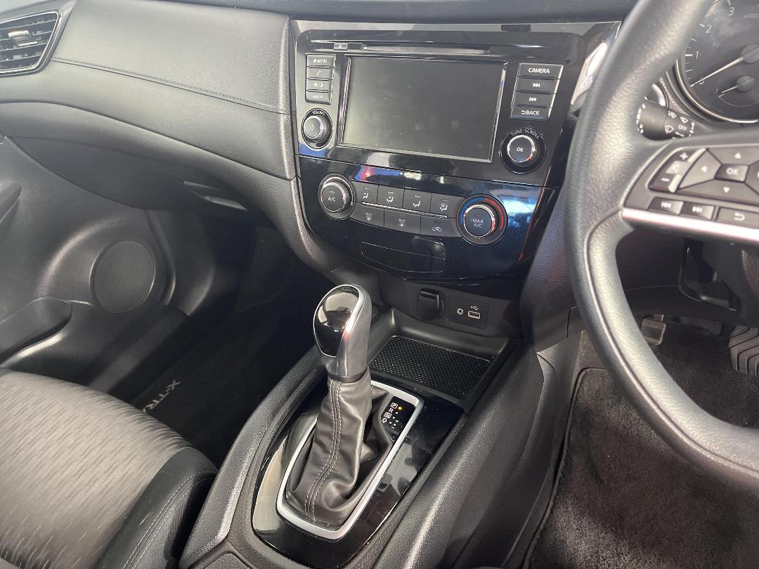 Photo '18' of Nissan X-Trail