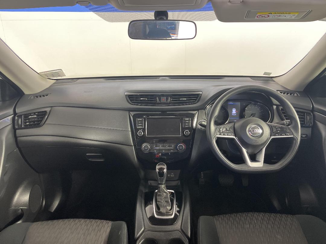 Photo '17' of Nissan X-Trail