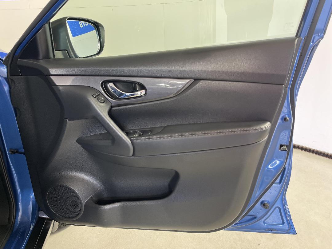 Photo '15' of Nissan X-Trail