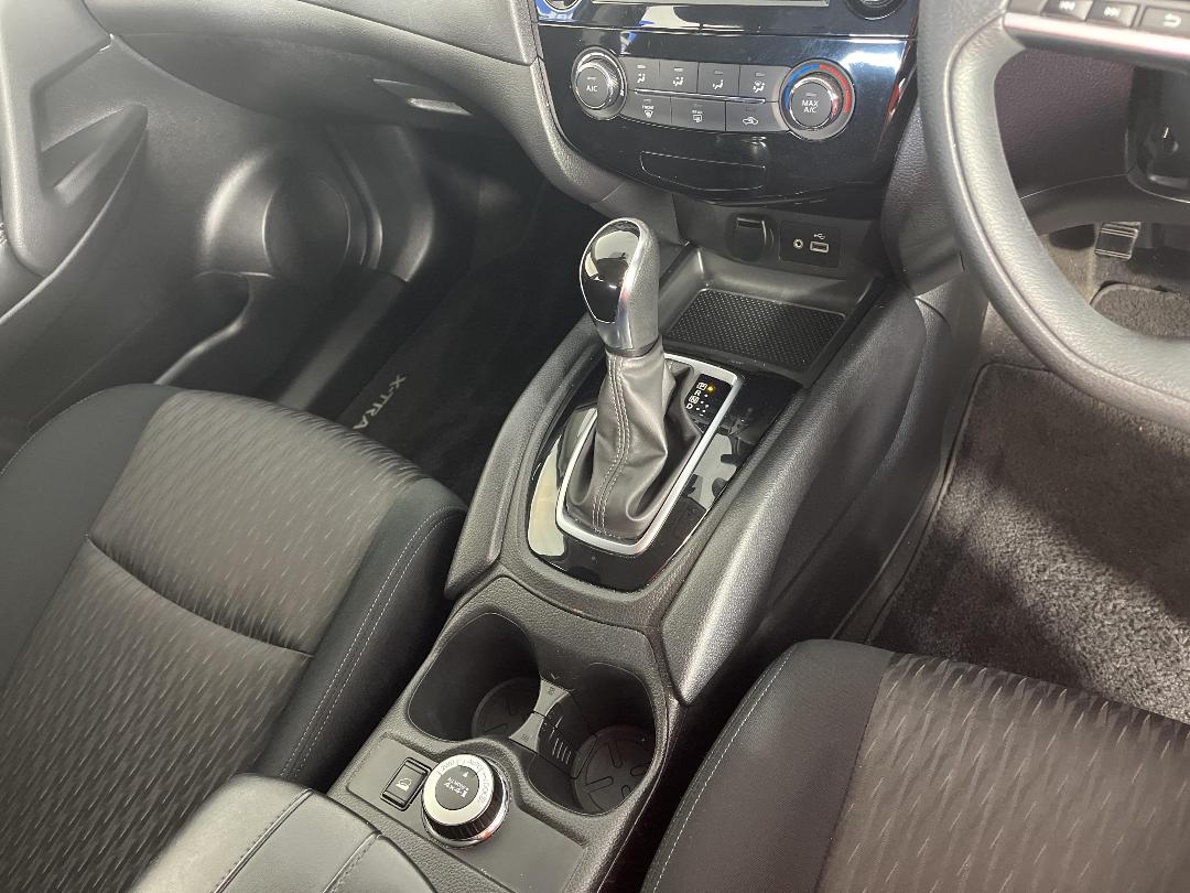 Photo '18' of Nissan X-Trail