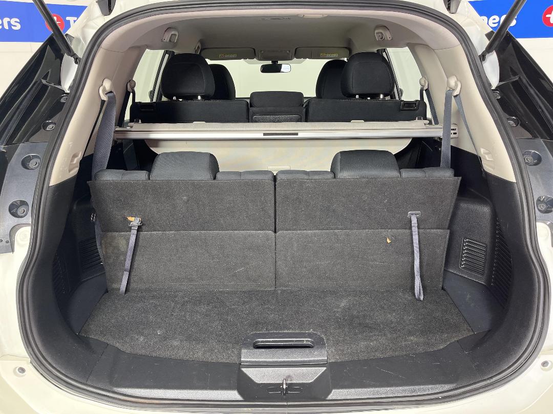 Photo '14' of Nissan X-Trail Photo '14' of Nissan X-Trail