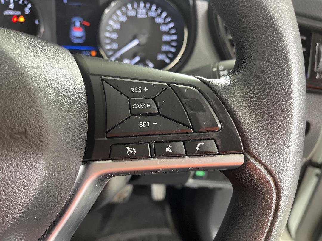 Photo '25' of Nissan X-Trail Photo '25' of Nissan X-Trail