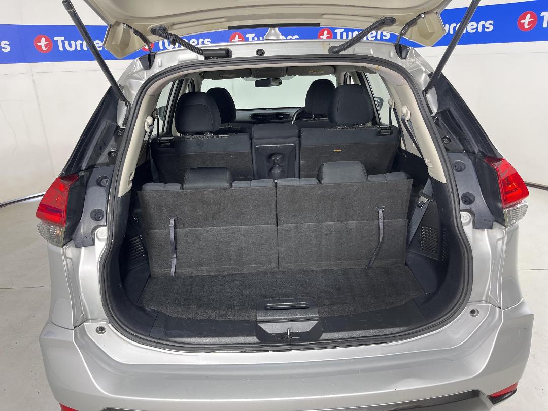 Photo '14' of Nissan X-Trail