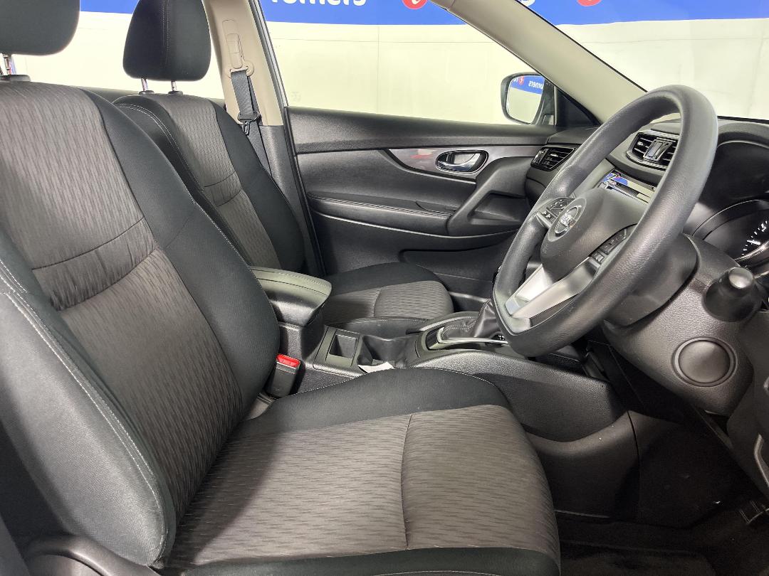 Photo '16' of Nissan X-Trail