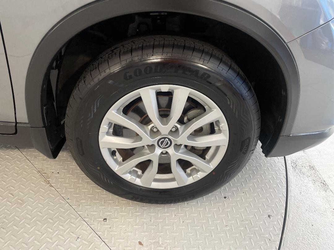 Photo '9' of Nissan X-Trail