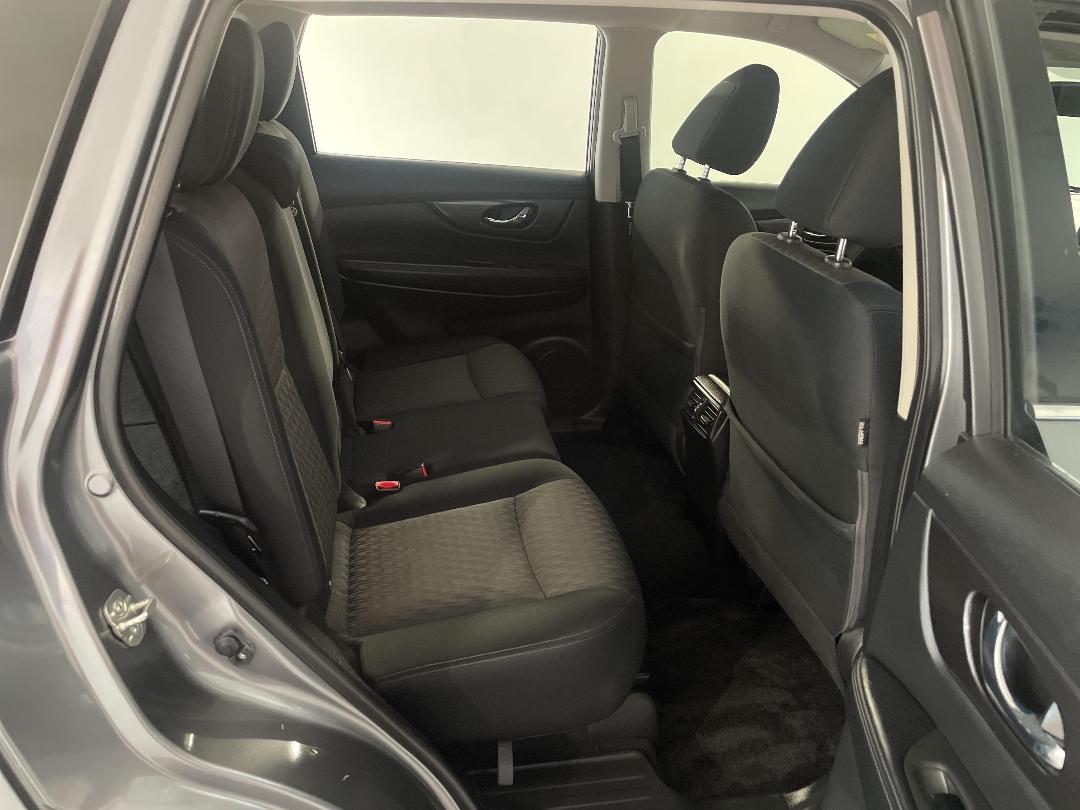 Photo '20' of Nissan X-Trail