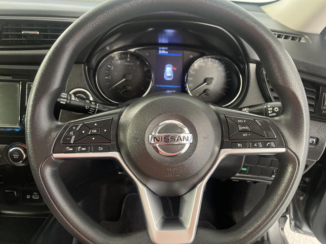 Photo '27' of Nissan X-Trail