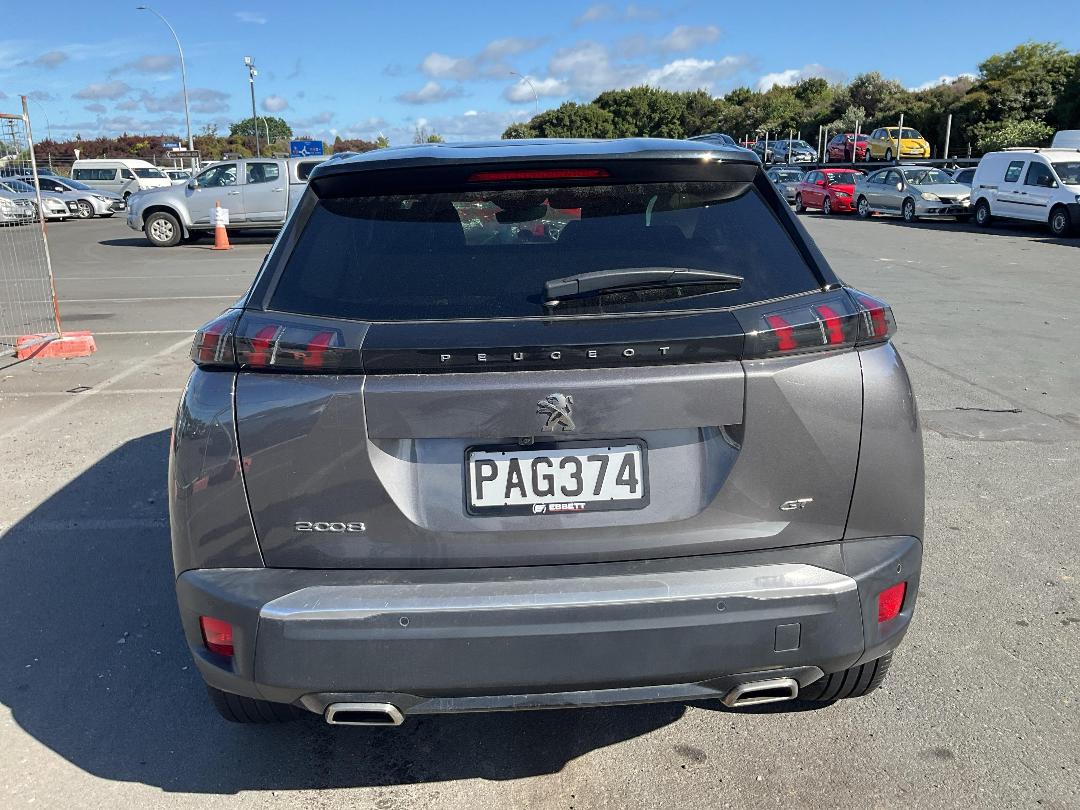 Photo '5' of Peugeot 2008 GT Photo '5' of Peugeot 2008 GT