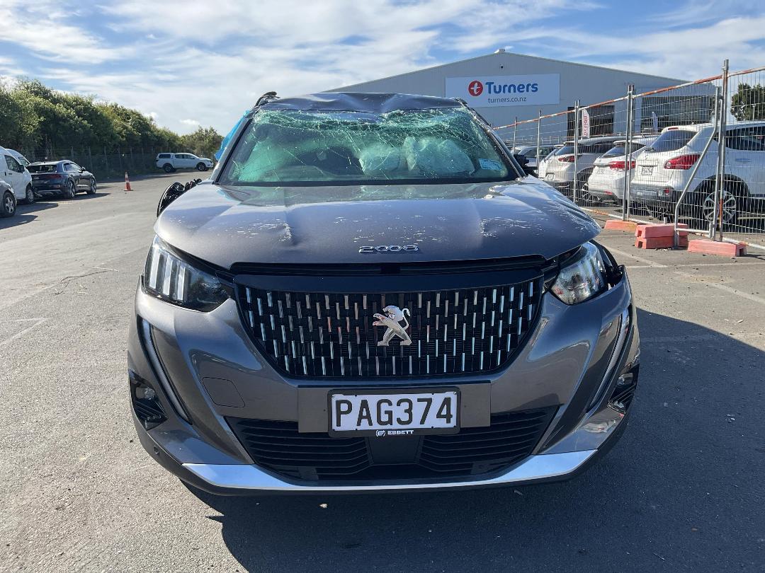 Photo '2' of Peugeot 2008 GT Photo '2' of Peugeot 2008 GT