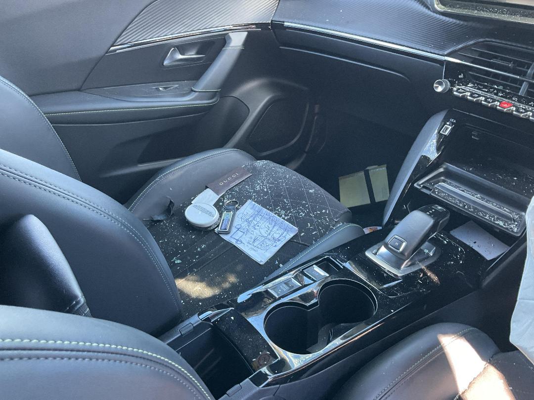 Photo '9' of Peugeot 2008 GT Photo '9' of Peugeot 2008 GT