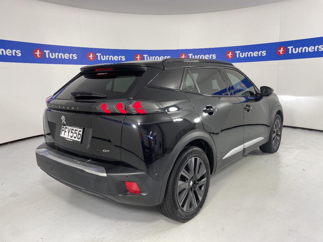 Photo '7' of Peugeot 2008