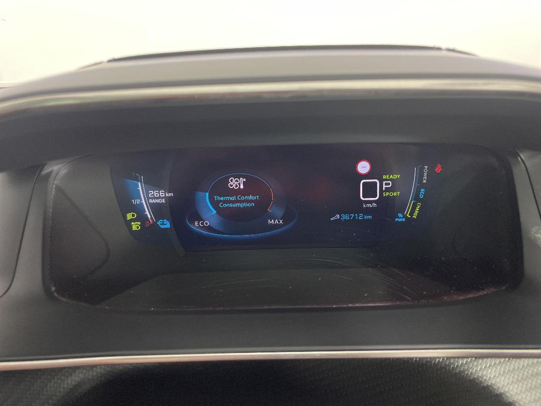 Photo '21' of Peugeot 2008