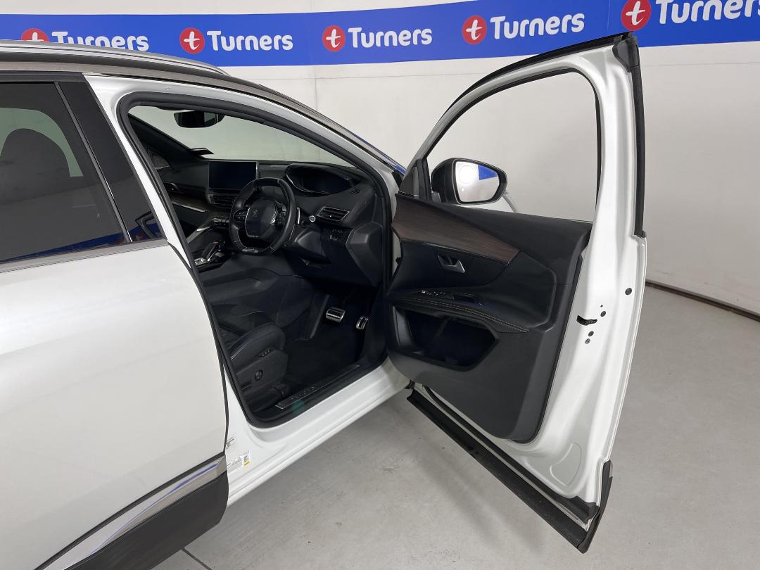 Photo '15' of Peugeot 3008