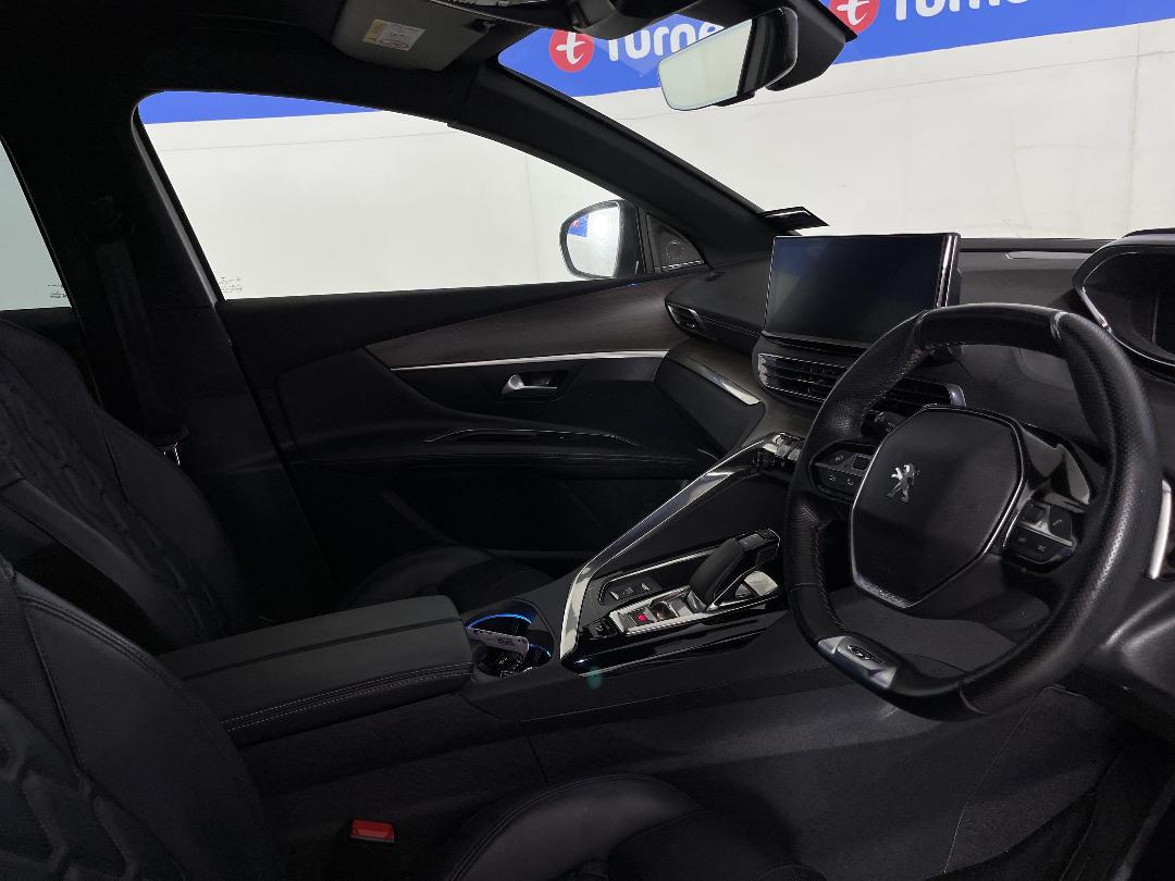 Photo '16' of Peugeot 3008