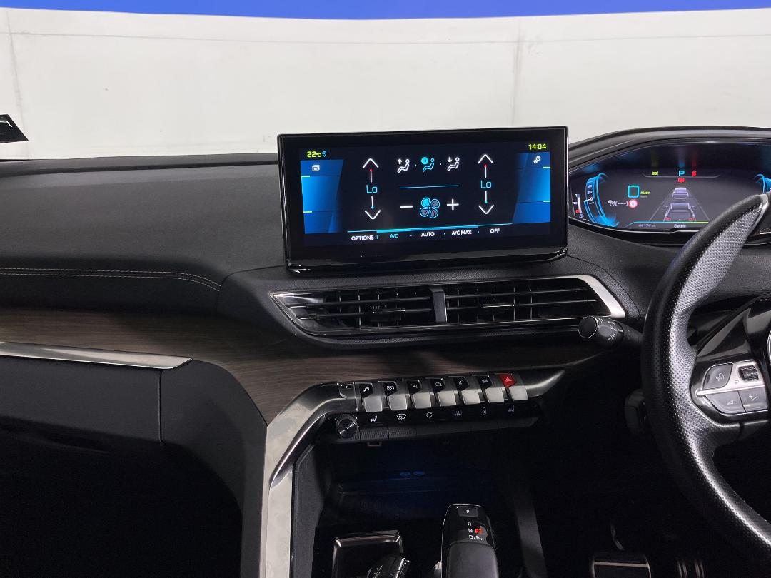 Photo '18' of Peugeot 3008