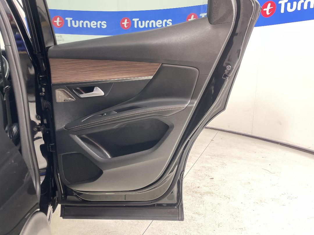 Photo '19' of Peugeot 3008