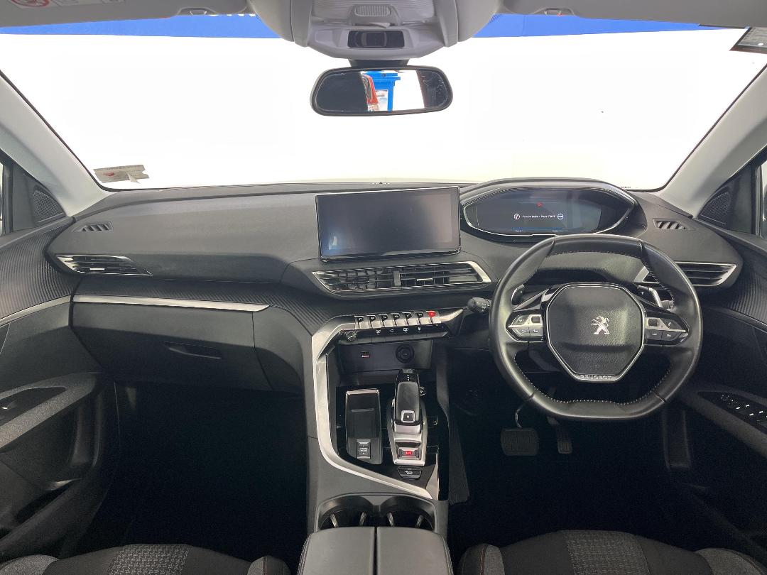 Photo '17' of Peugeot 3008 Photo '17' of Peugeot 3008