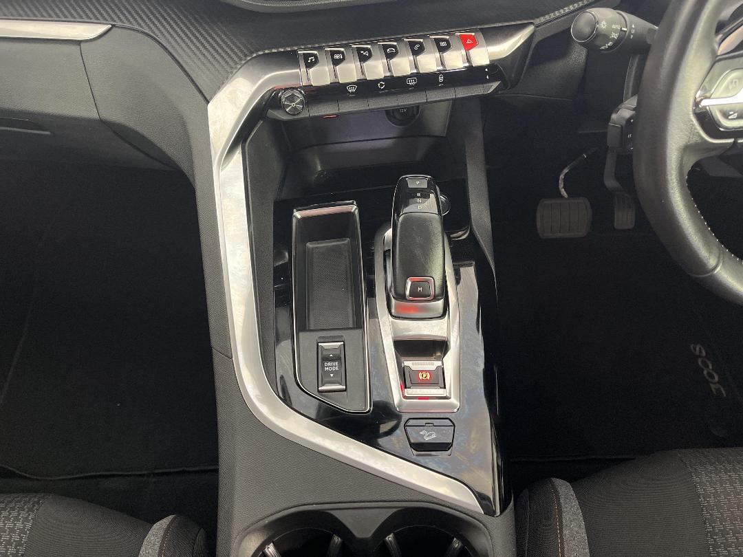 Photo '18' of Peugeot 3008 Photo '18' of Peugeot 3008