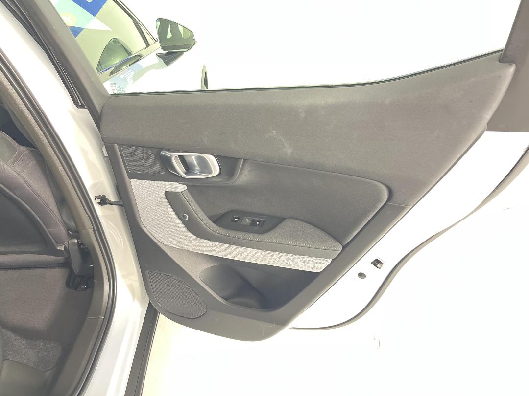 Photo '19' of Polestar Polestar 2