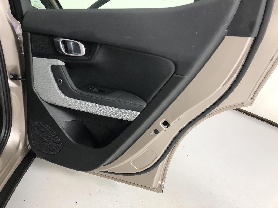 Photo '19' of Polestar Polestar 2